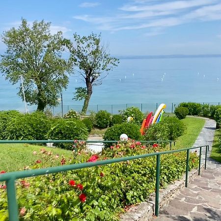 On The Beach Lake View Manerba del Garda Eksteriør billede