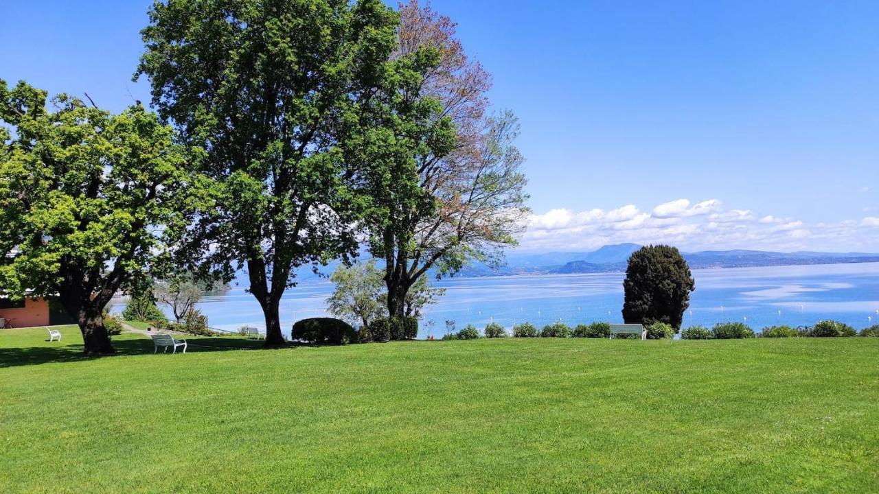 On The Beach Lake View Manerba del Garda Eksteriør billede